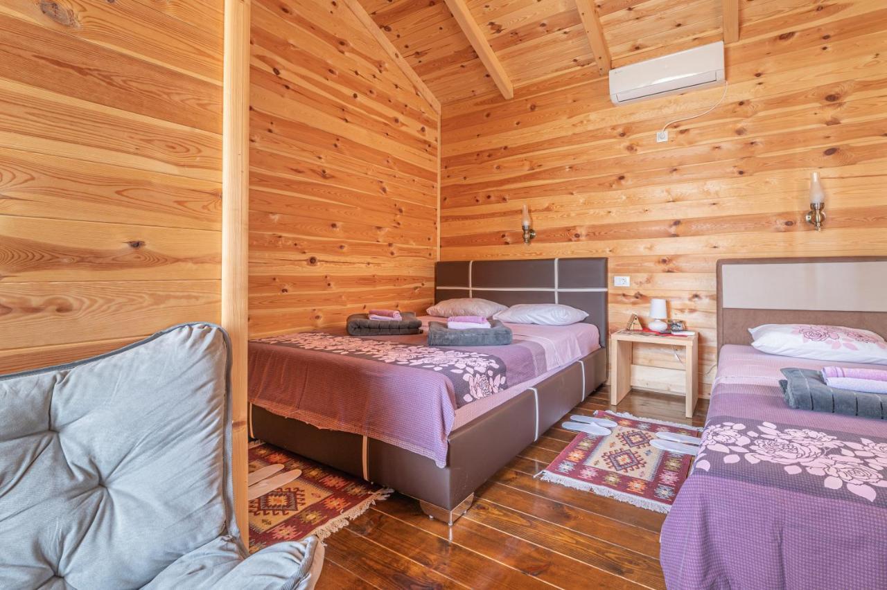 Holiday Village Ostrog Nikšić Exterior foto